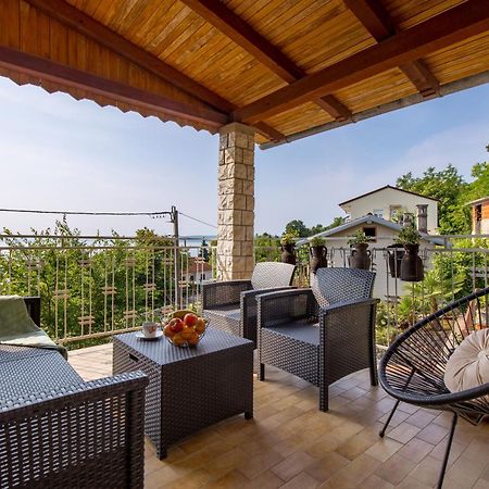 Apartment Div Ловран Екстер'єр фото
