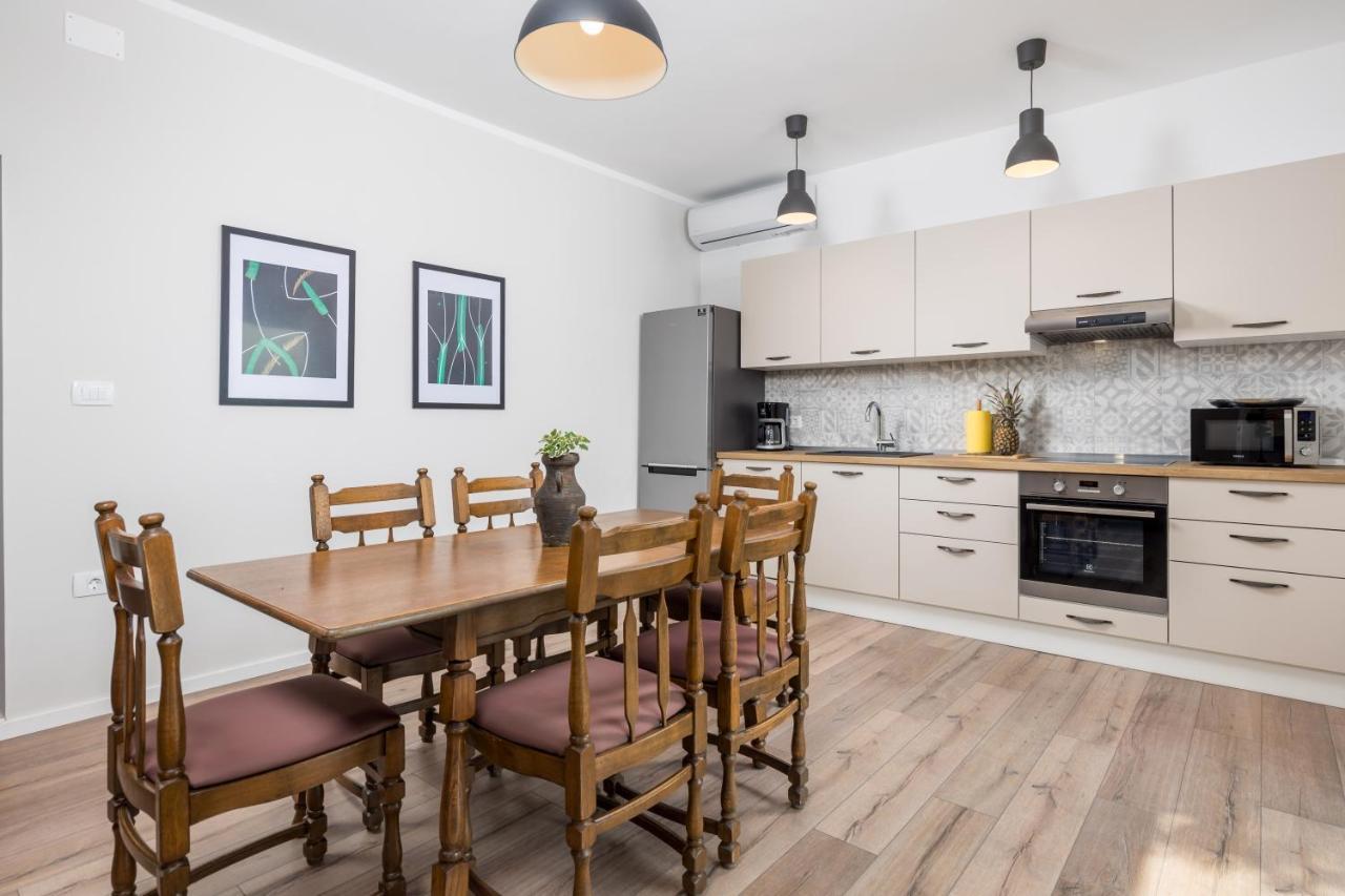 Apartment Div Ловран Екстер'єр фото